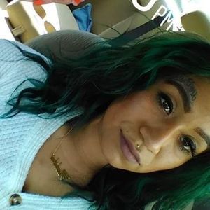 Meet your Posher, Ana